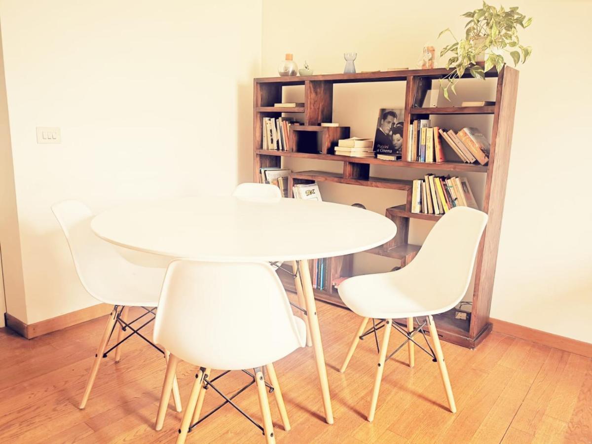 Cinema House Couette-café Rome